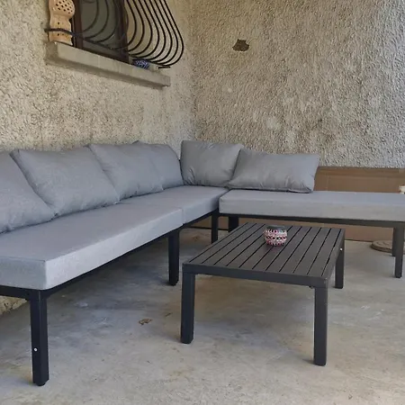 Le Combo Quai 84, Maison Et Apartament *
