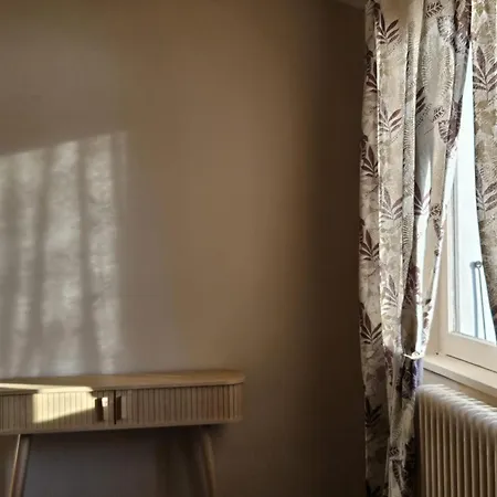 Le Combo Quai 84, Maison Et Apartament