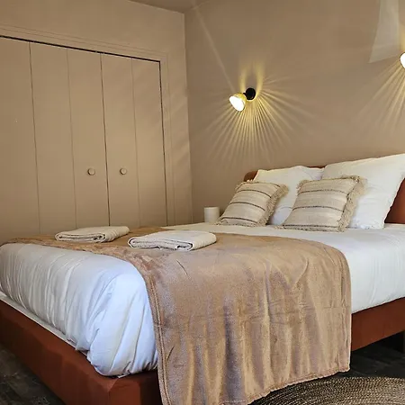Apartament Le Combo Quai 84, Maison Et